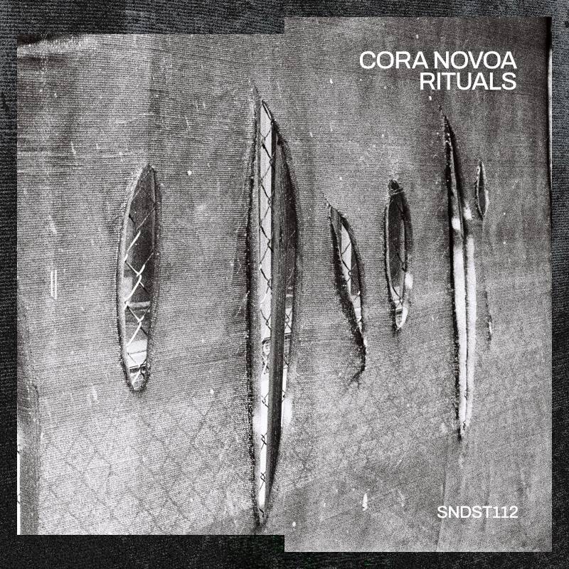 Cora Novoa nos explica en exclusiva su EP de cuatro temas