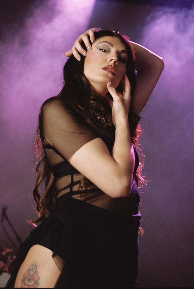 Queralt Lahoz es la nueva estrella del pop español