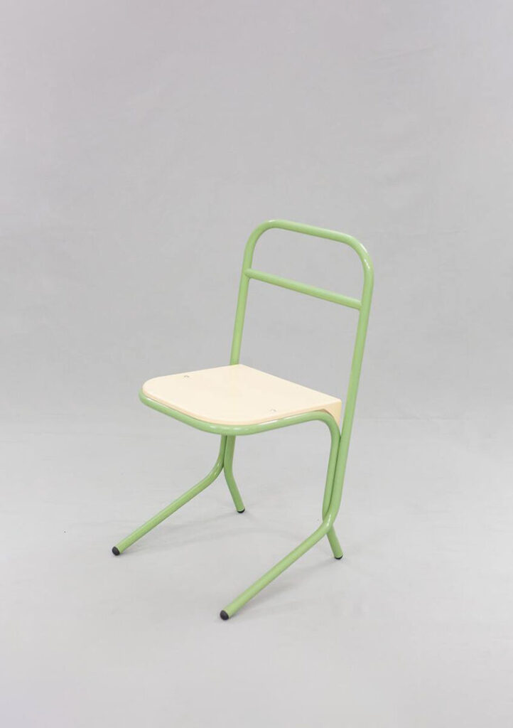 Fun Furniture For Friends, la divertida y colorista colección de Fran