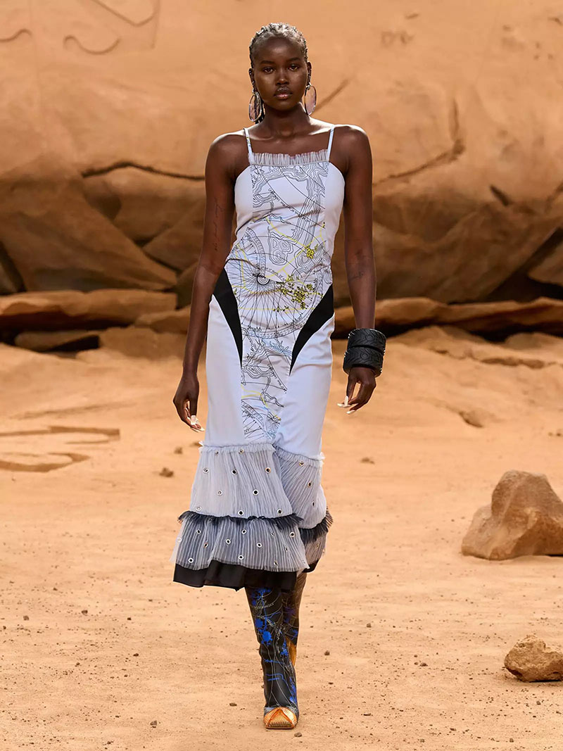 IB Kamara presenta una versión afro futurista Off-White