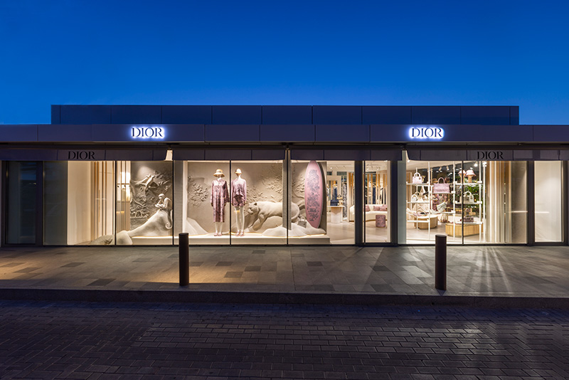 Dior instala pop-up un año más en La Marina de Ibiza