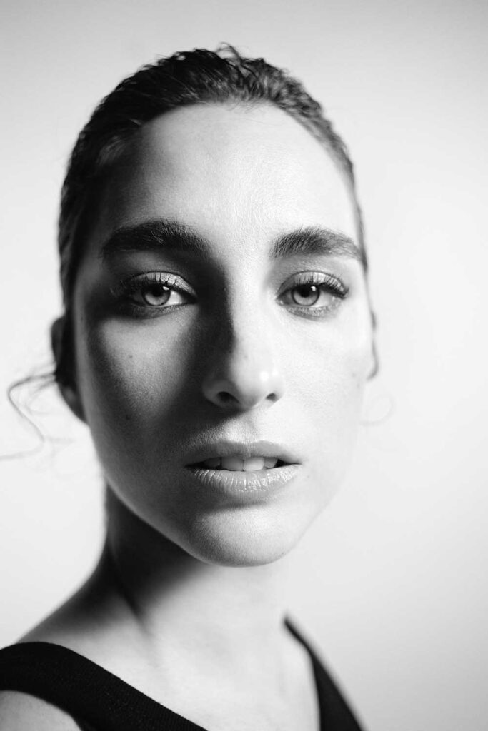 María Caballero reconocida como la joven actriz con futuro de cine 2023