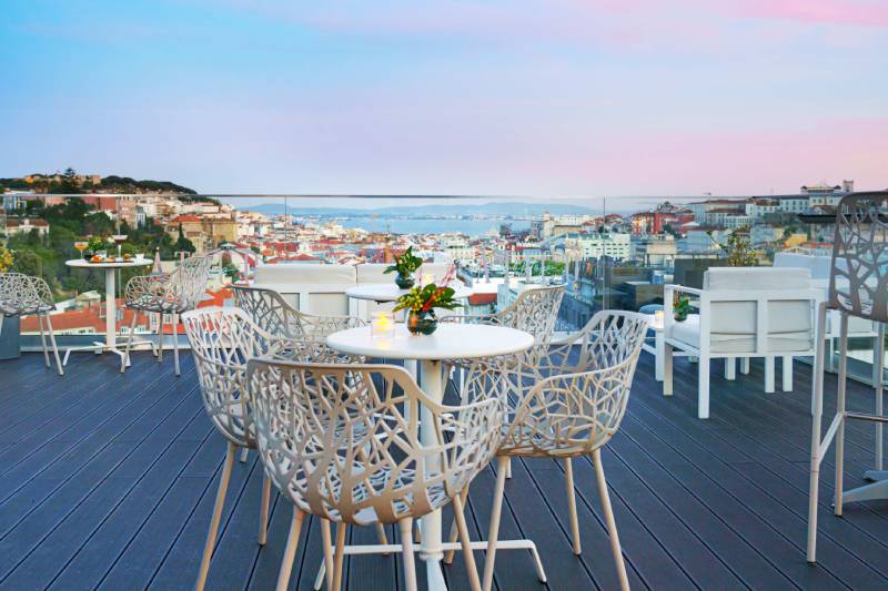 NH Collection Lisboa Liberdade hotel vistas portugal atico verano terraza fiesta 
