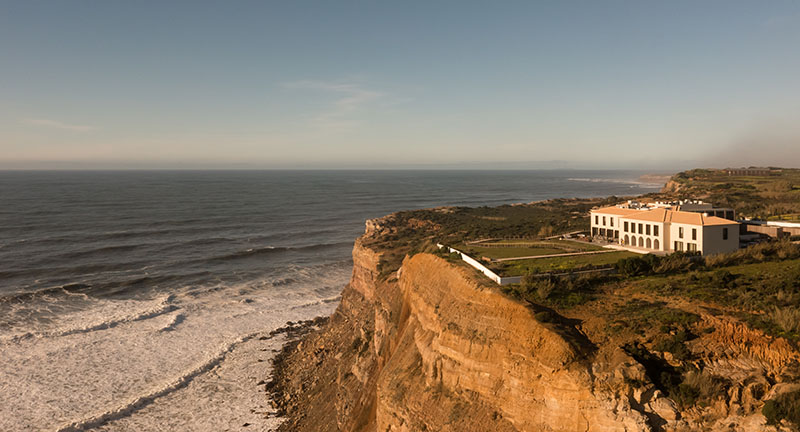 Aethos Ericeira: descubriendo una joya costera en Portugal