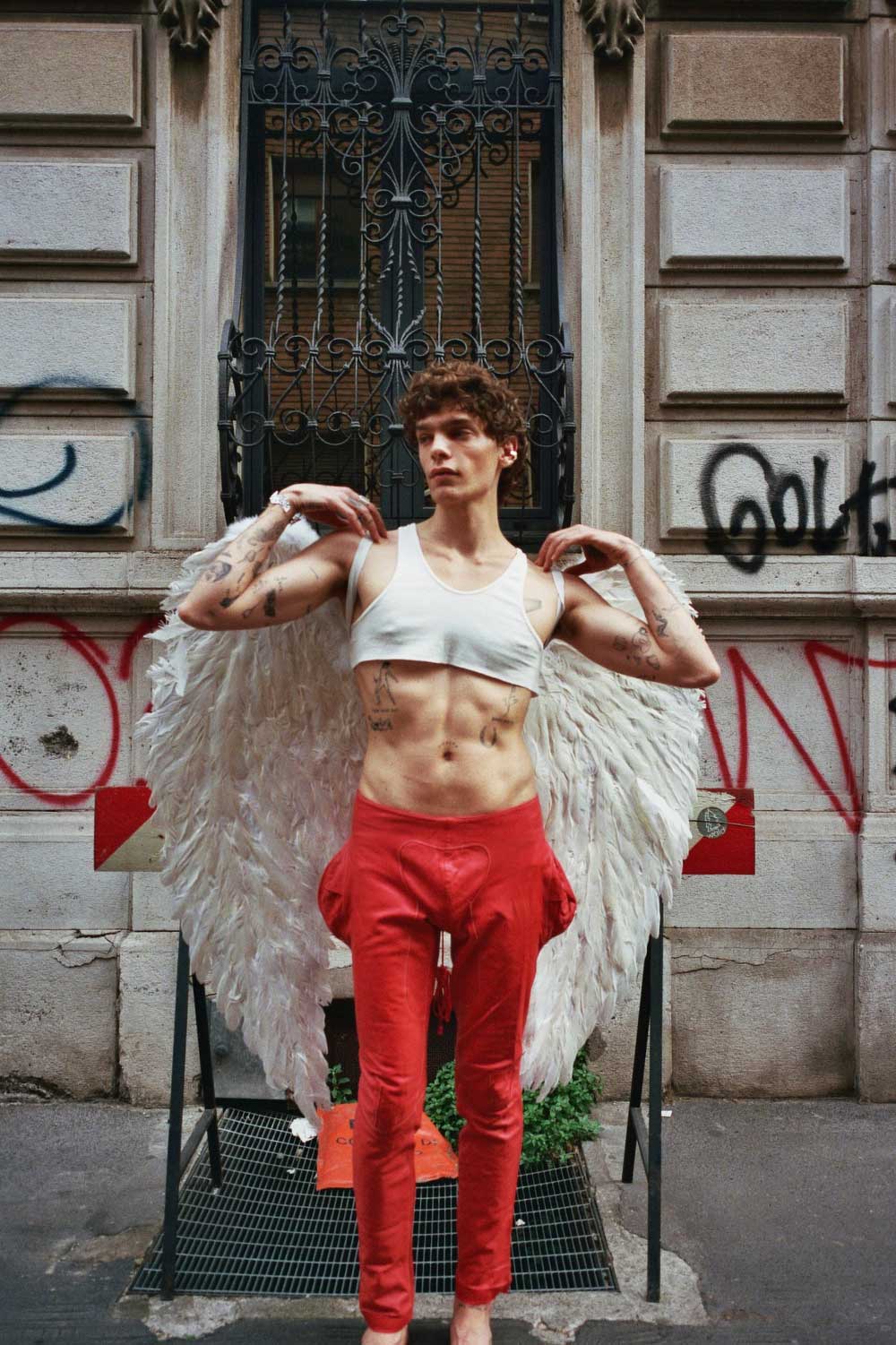 Javier Darder, fotógrafo y modelo, presenta City of Angels