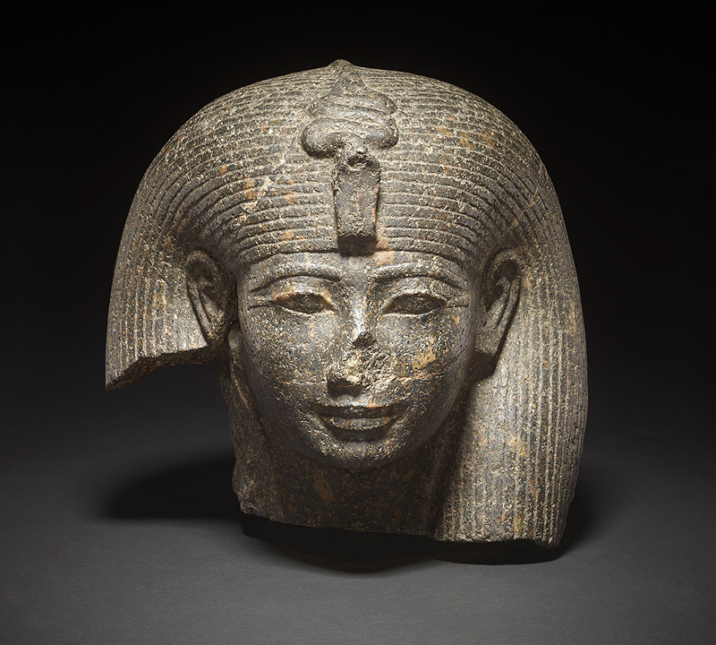 la imagen humana - imagen de una cabeza de una escultura egípcia