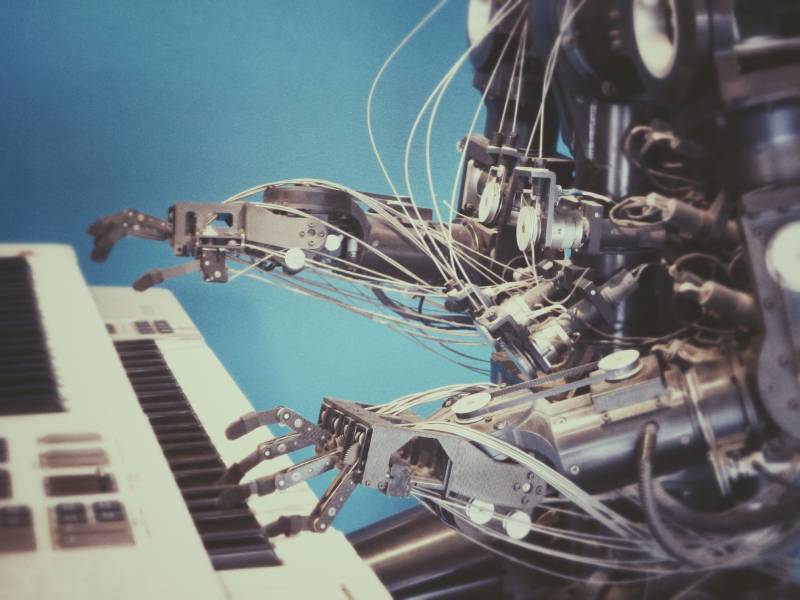 Crear música con IA ya es posible con estas 6 herramientas