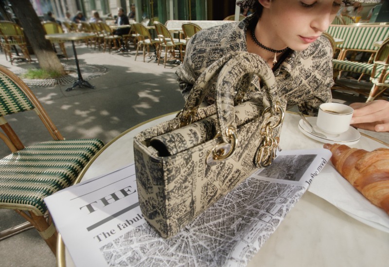 Dior y sus nuevas creaciones con el estampado Plan de Paris