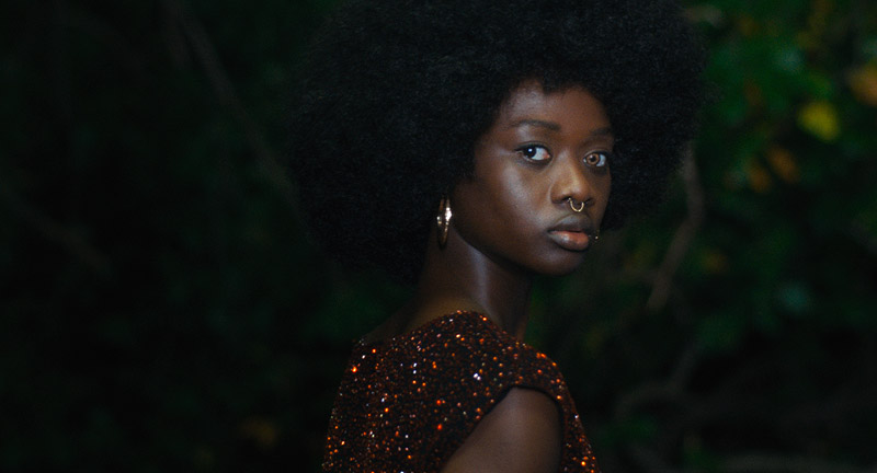 DISCO BOY - fotograma de la película, imagen de una mujer negra