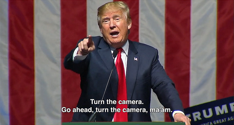 Fantastic Machine - documental se ve a Donald Trump dando un discurso