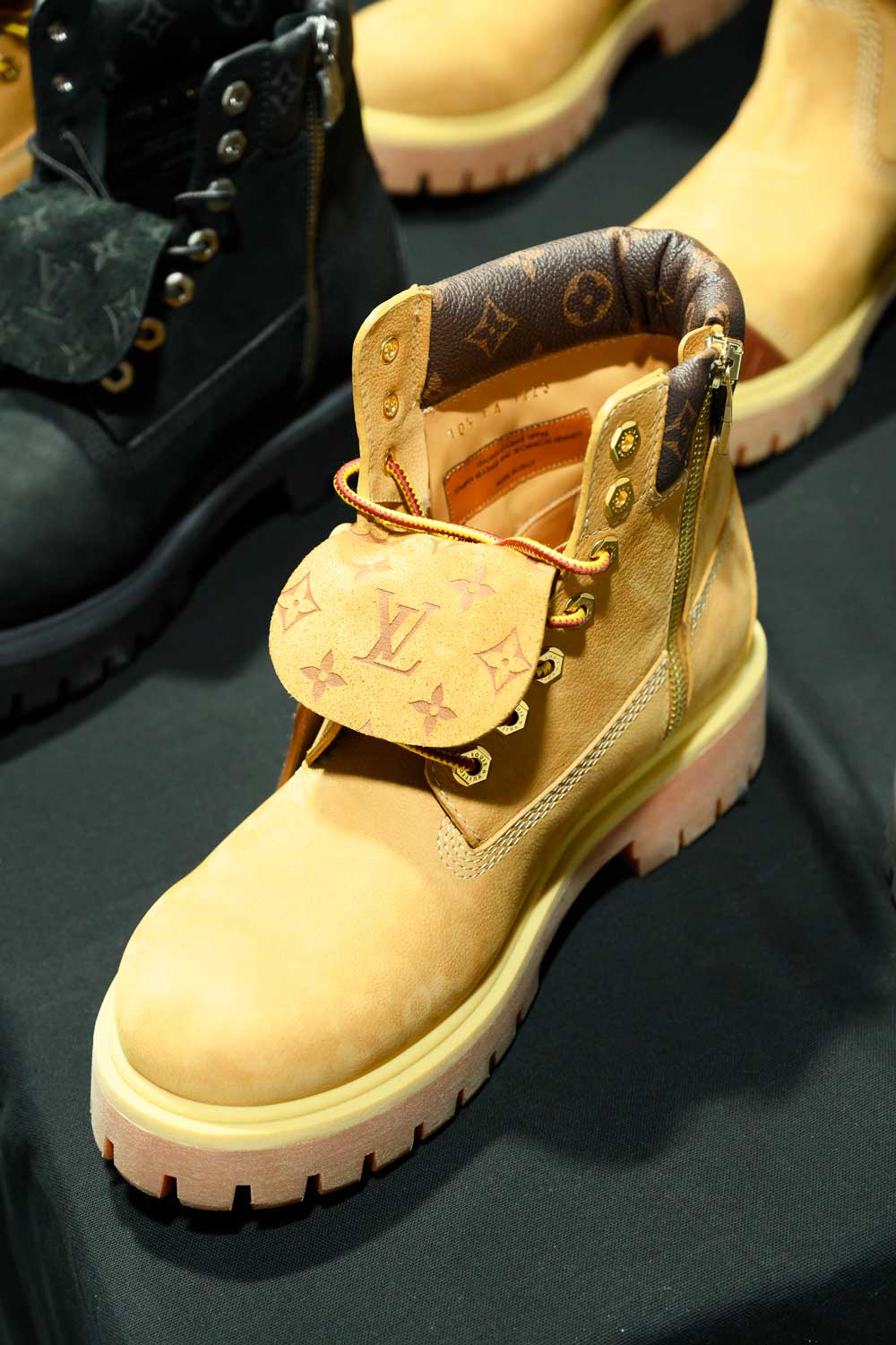 clasicas botas amarillas timberland louis vuitton