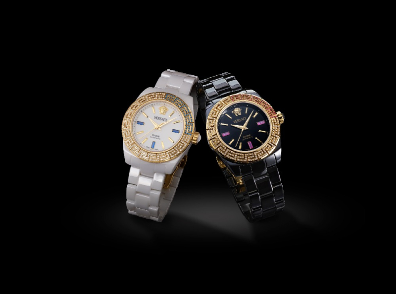 Versace y sus relojes con diamantes para San Valentín