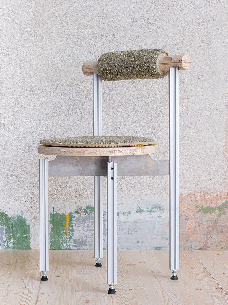 Restaurante Tramo interiorismo: una silla diseñada por Andreu Carulla