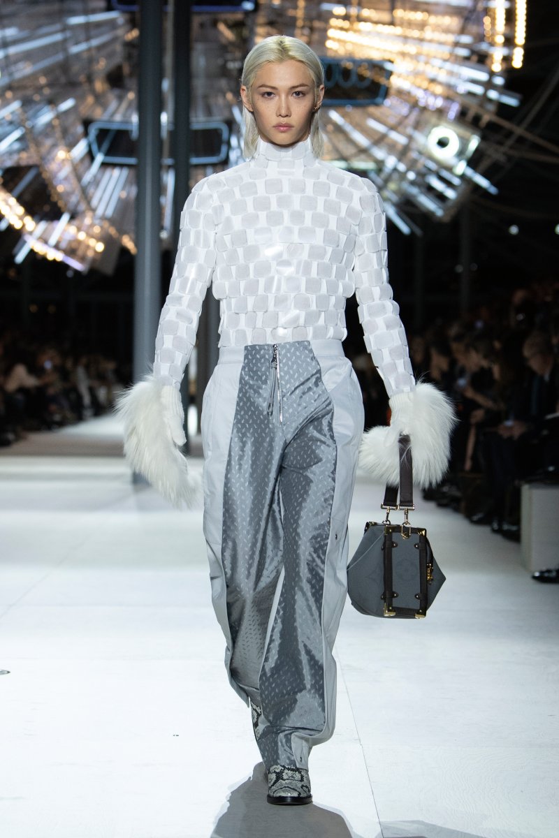 Mejores desfiles de Paris Fashion Week Otoño Invierno 2024
