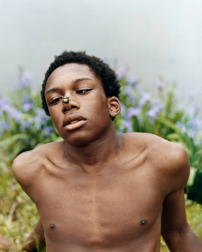 Exposición Fragile Beauty - fotografia de adolescente de raza negra
