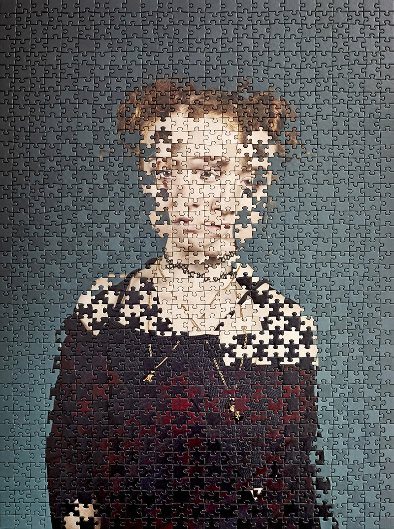 Los Raros-Las Raras - collage - imagen de retrato en un puzle con ficas cambiadas de lugar