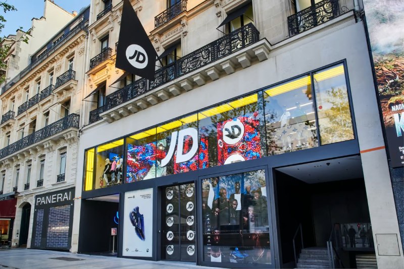 Mejores tiendas de ropa y zapatillas de París