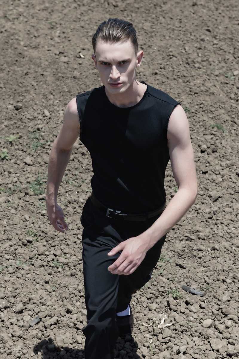 Entire Studios se pule y refina para FW24