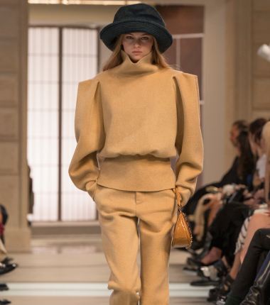 Louis Vuitton mezcla historicismo y modernidad para fw25