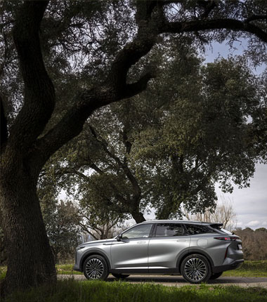 Omoda 9 SHS: el nuevo SUV híbrido enchufable de Chery