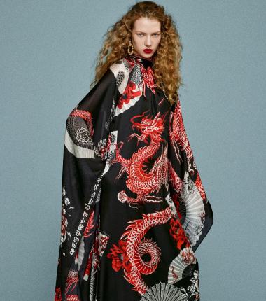 Roberto Cavalli Pre-fall 2025 es una oda al textil