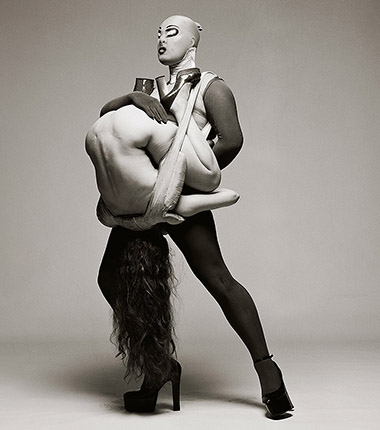 Leigh Bowery! Arte, moda y provocación en la Tate Modern
