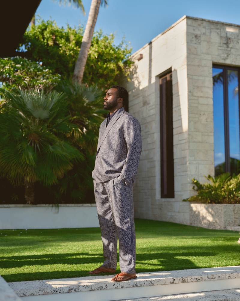 Looks clásicos de verano Kith Summer 2025