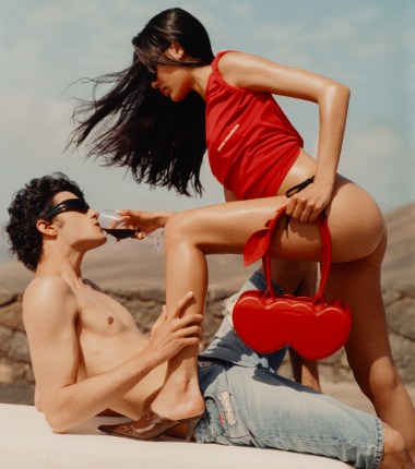 El verano de Nude Project incluye mucho vino (nos encanta)