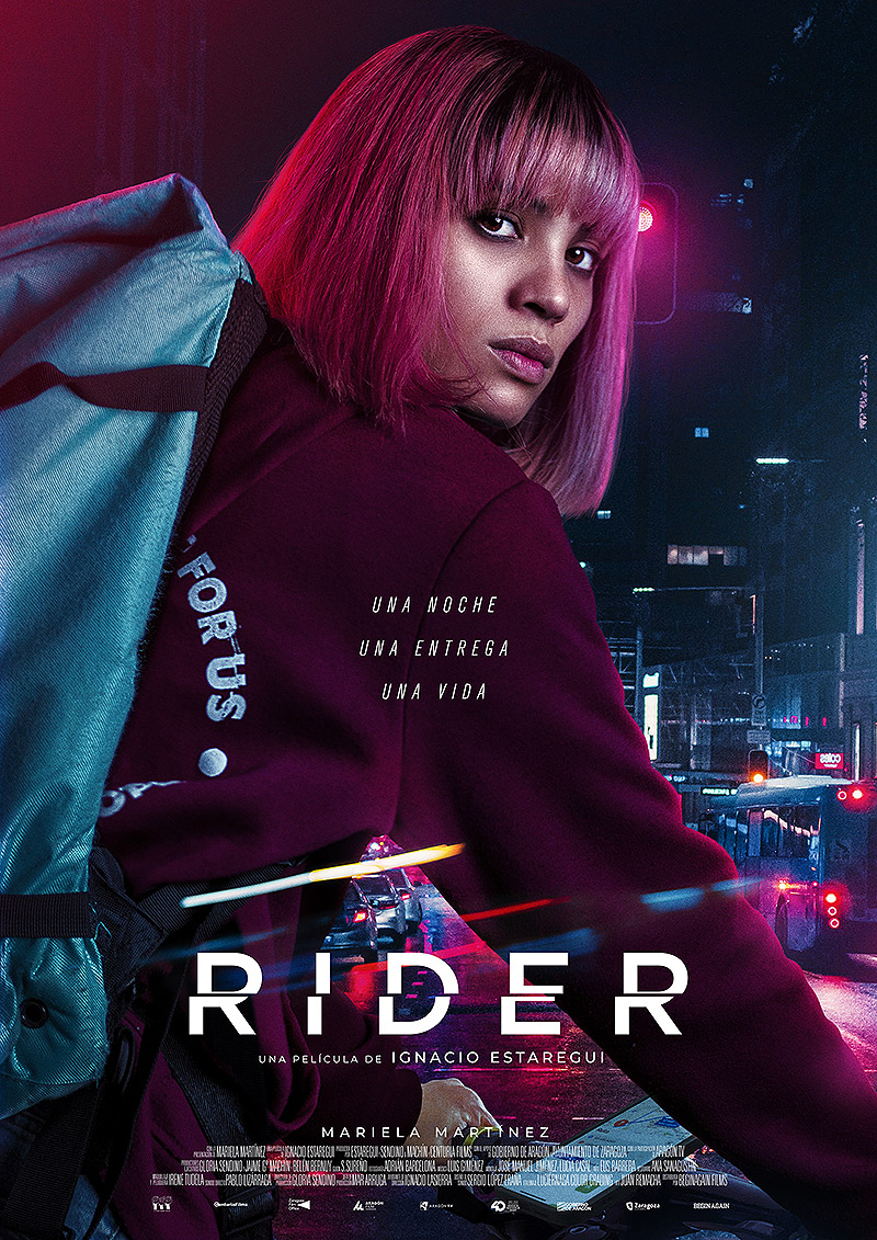 Rider, imagen del poster de la película con imagen de la protagonista en bicicleta
