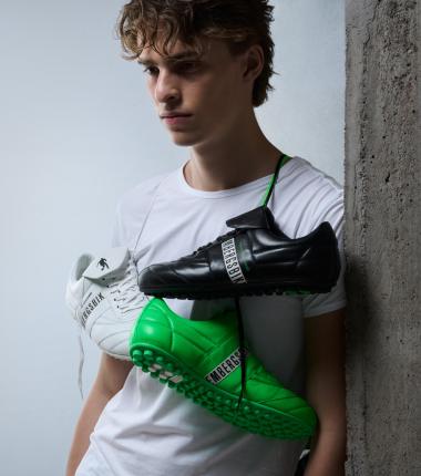 Gosha y Bikkembergs apuestan por el bloke core minimalista