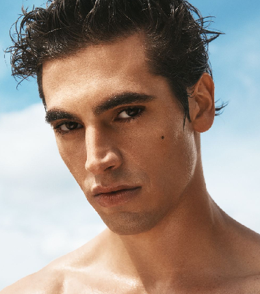 El neceser de tus vacaciones, hecho por Armani Beauty