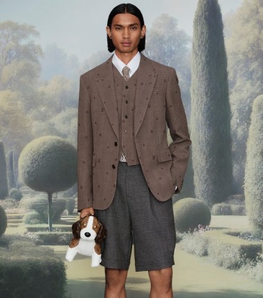 Pharrell mira al campo inglés en Louis Vuitton Resort 2026