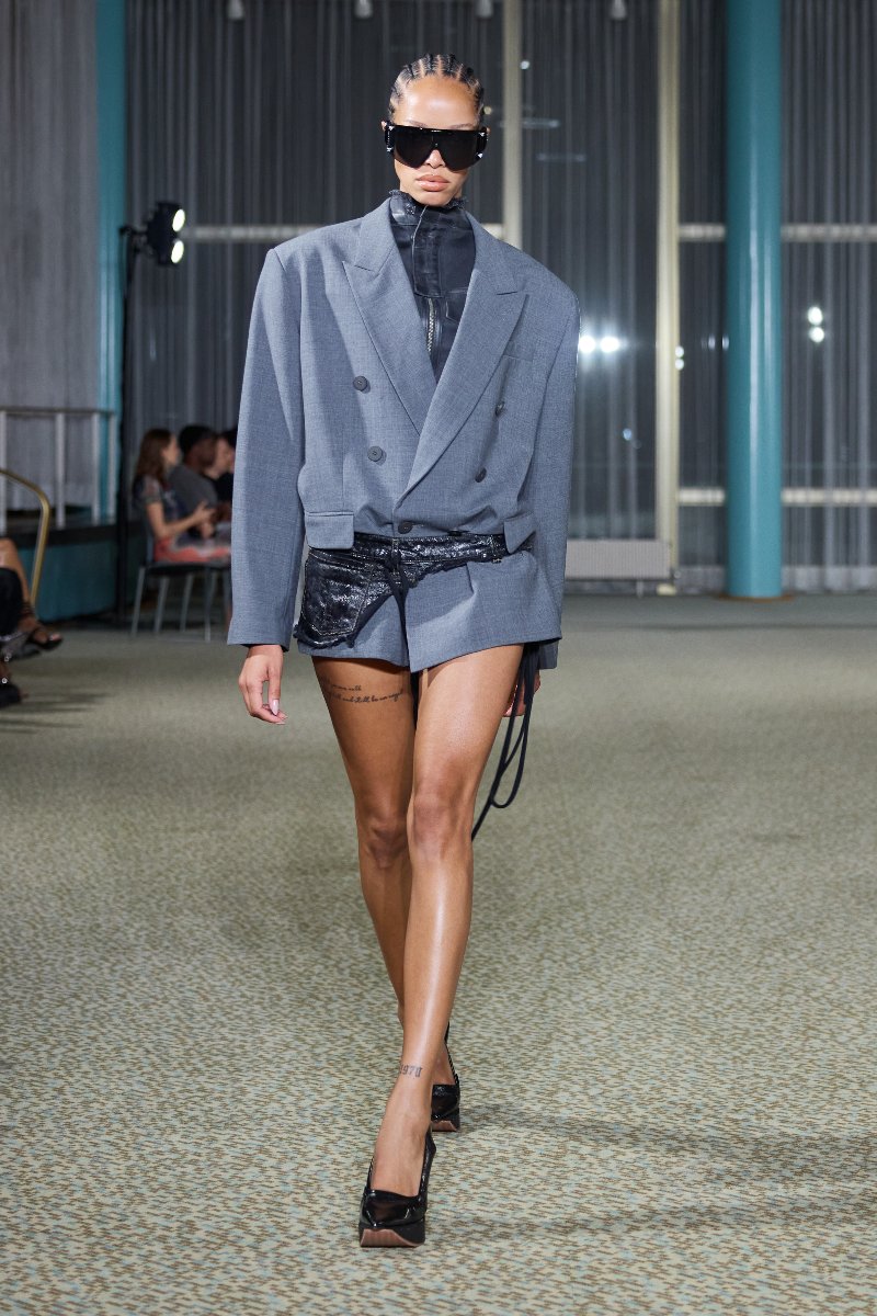 Así fue el debut de Ottolinger en Berlín junto a Kim Petras