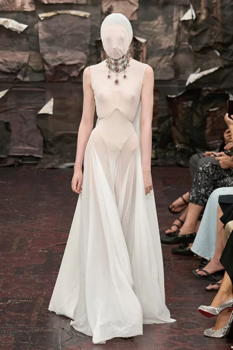 Mejores colecciones de Alta Costura 2025: Maison Margiela Artisanal 2025