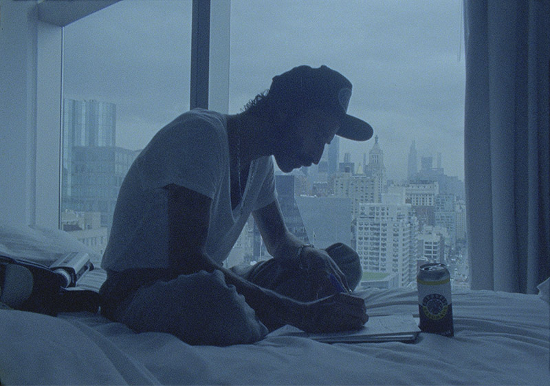 Hasta que me quede sin voz - Leiva - fotograma del documental sobre el artista