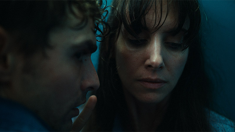 Together, terror corporal que indaga en la codependencia