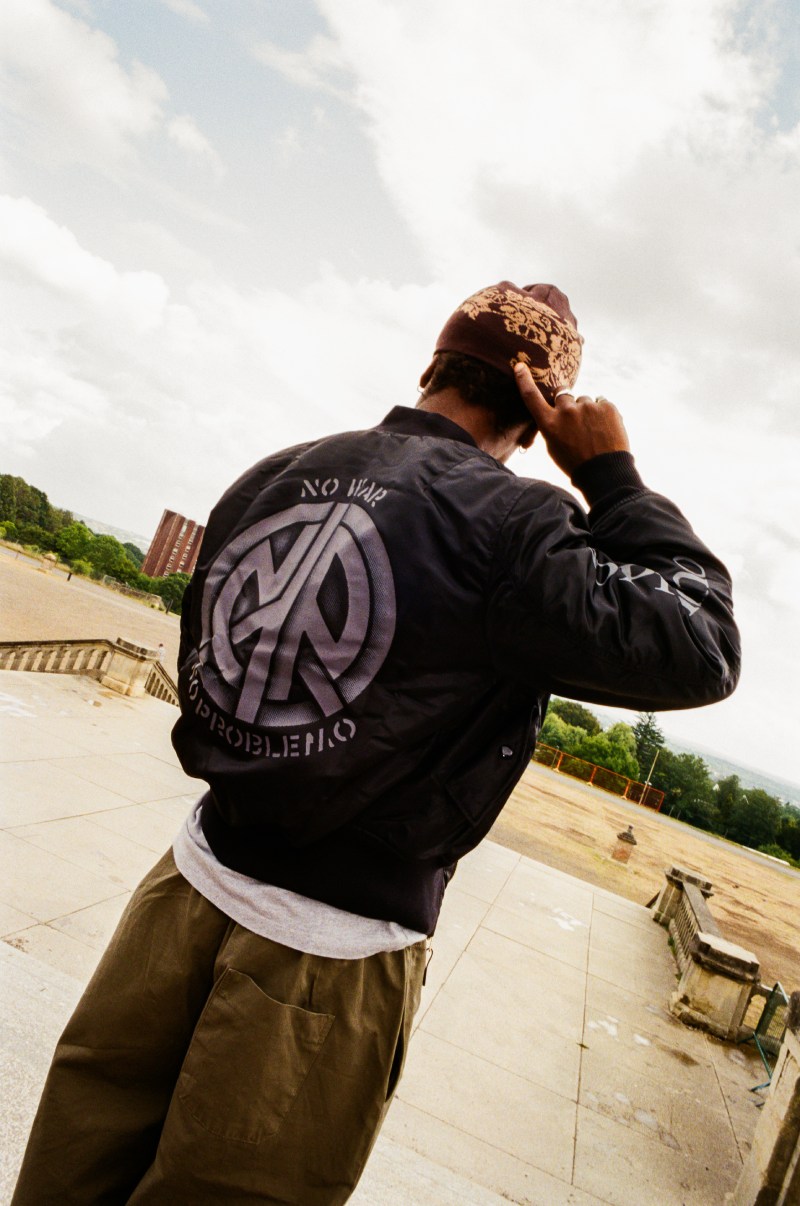 El icono de Alpha Industries, a través de No Problemo