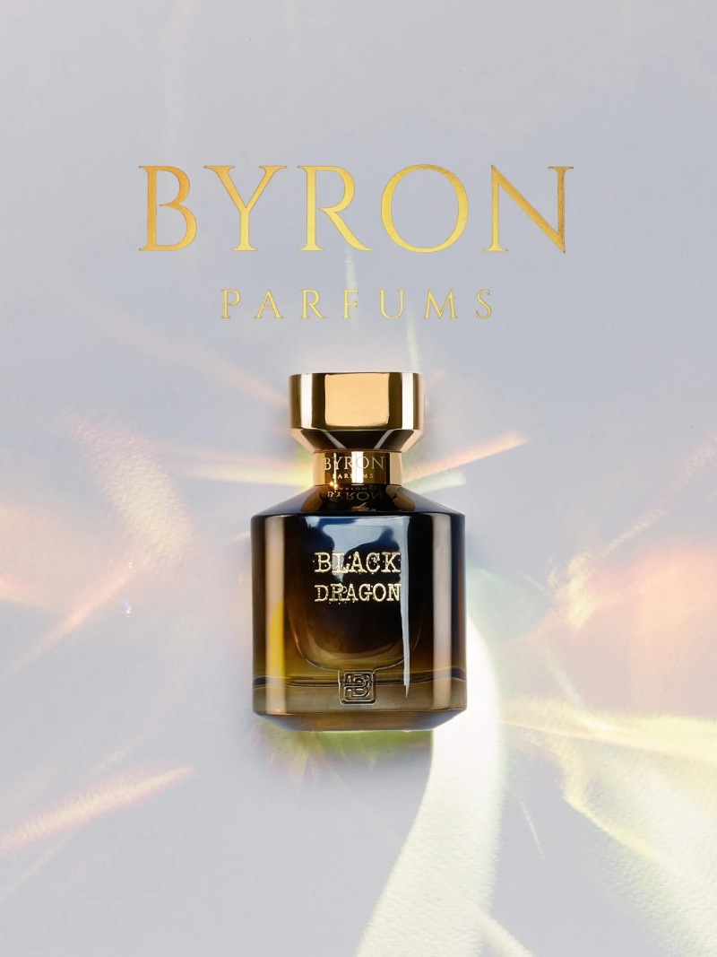 Perfumes que peguen con un look de moda urbana