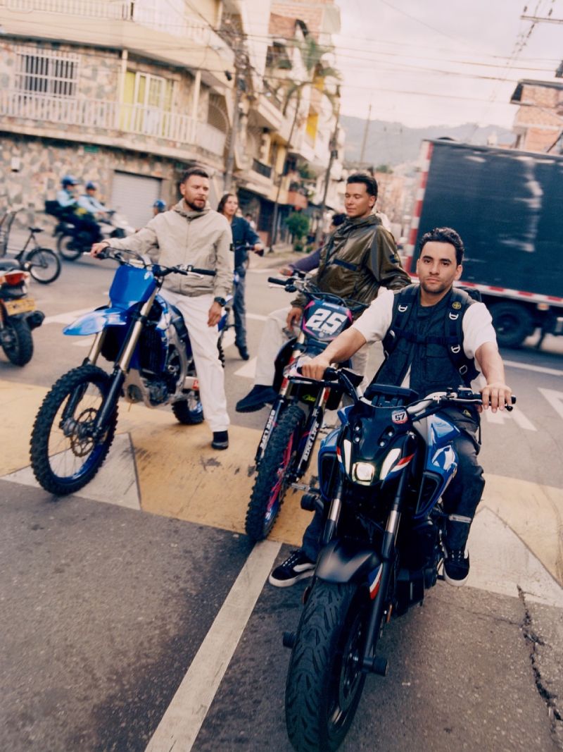 Stone Island aterriza en Medellín para su nueva campaña