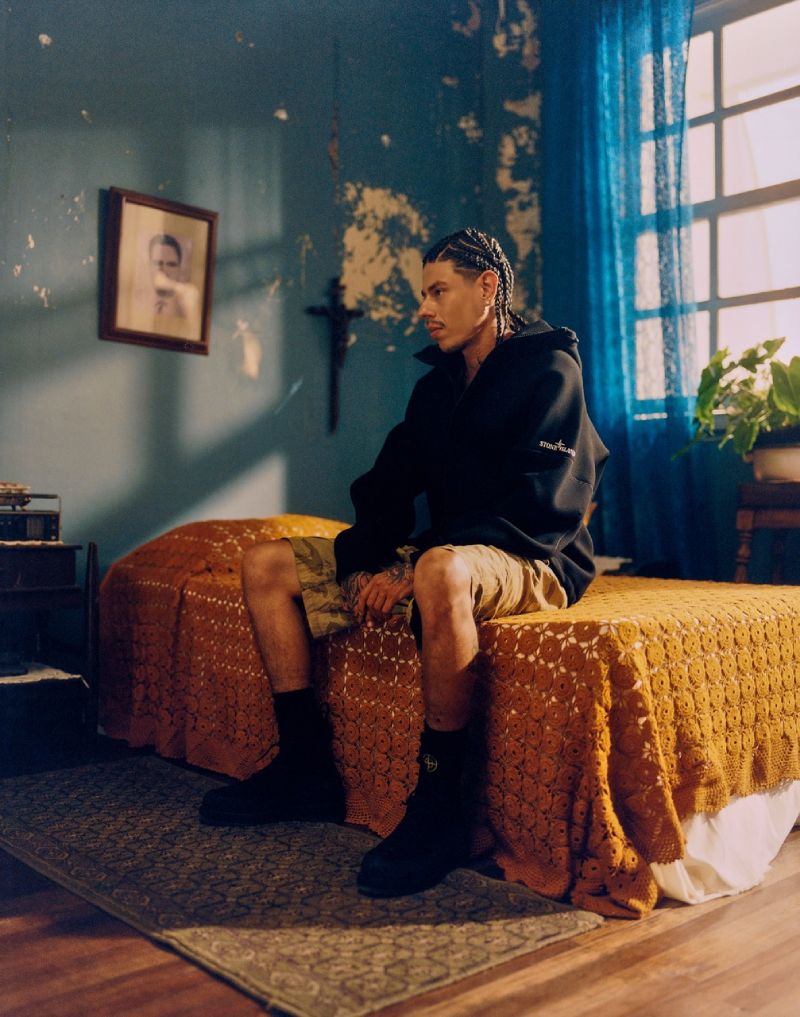 Stone Island aterriza en Medellín para su nueva campaña