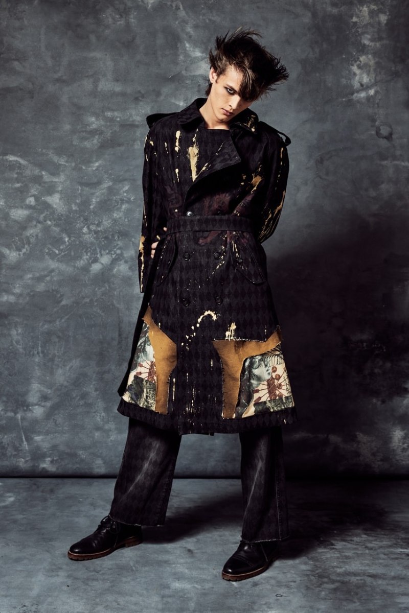 Carolina Sarria explora el punk elevado e historicista