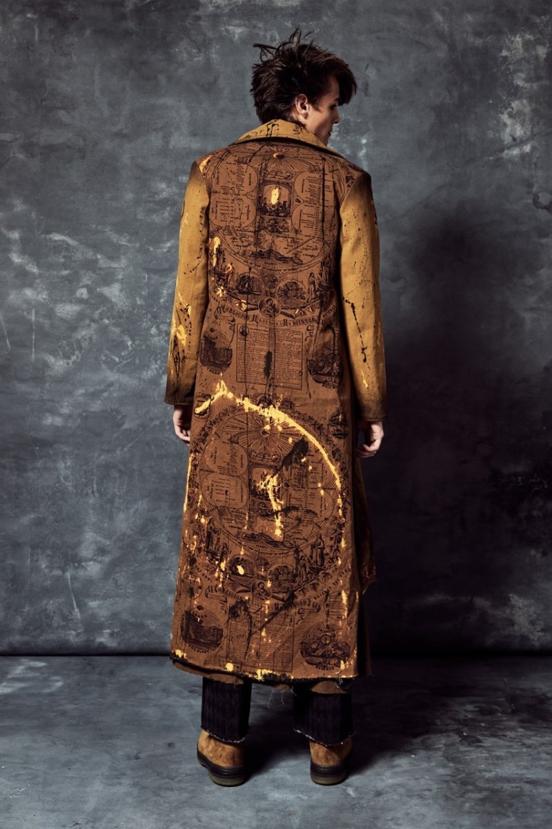 Carolina Sarria explora el punk elevado e historicista