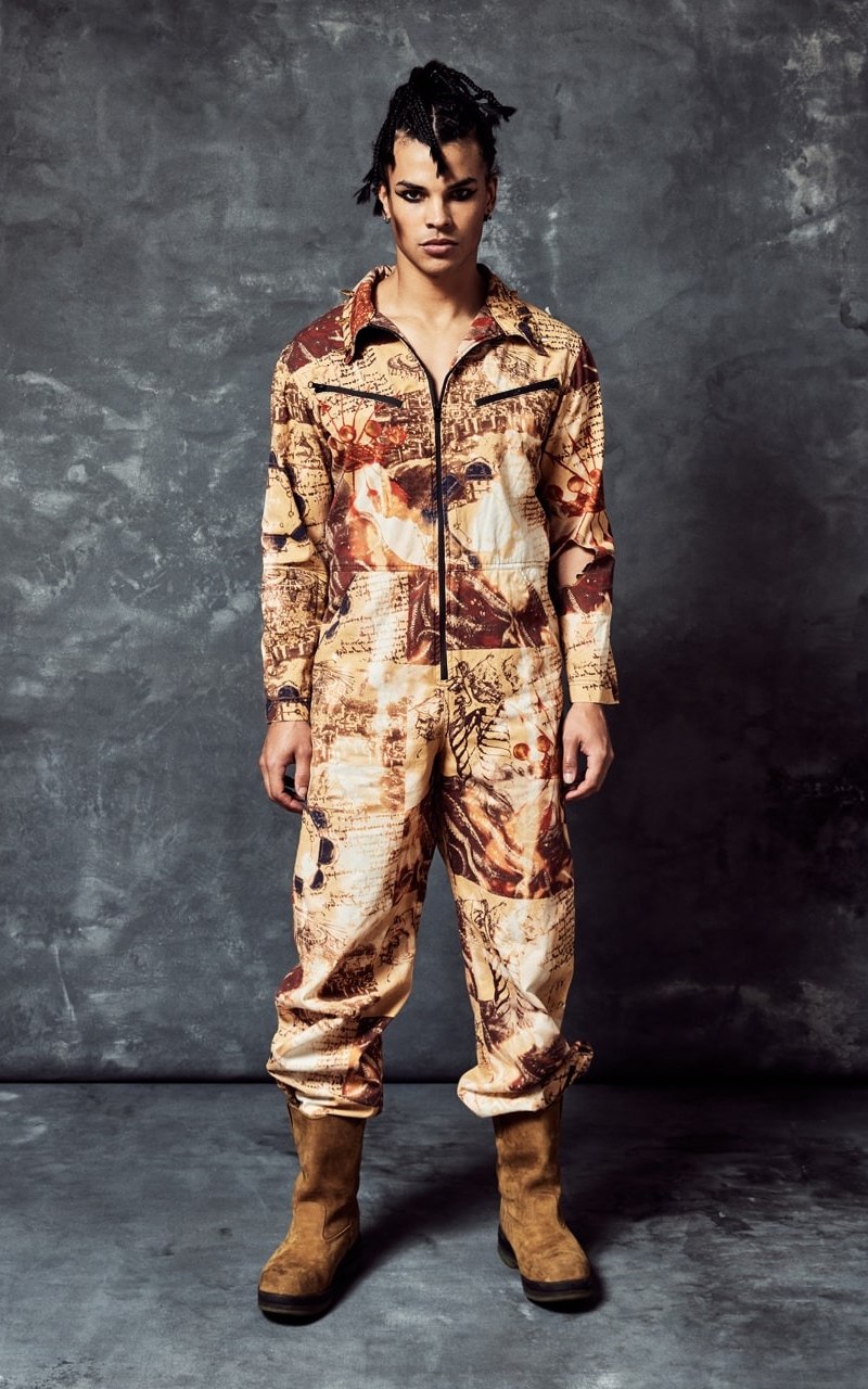 Carolina Sarria explora el punk elevado e historicista