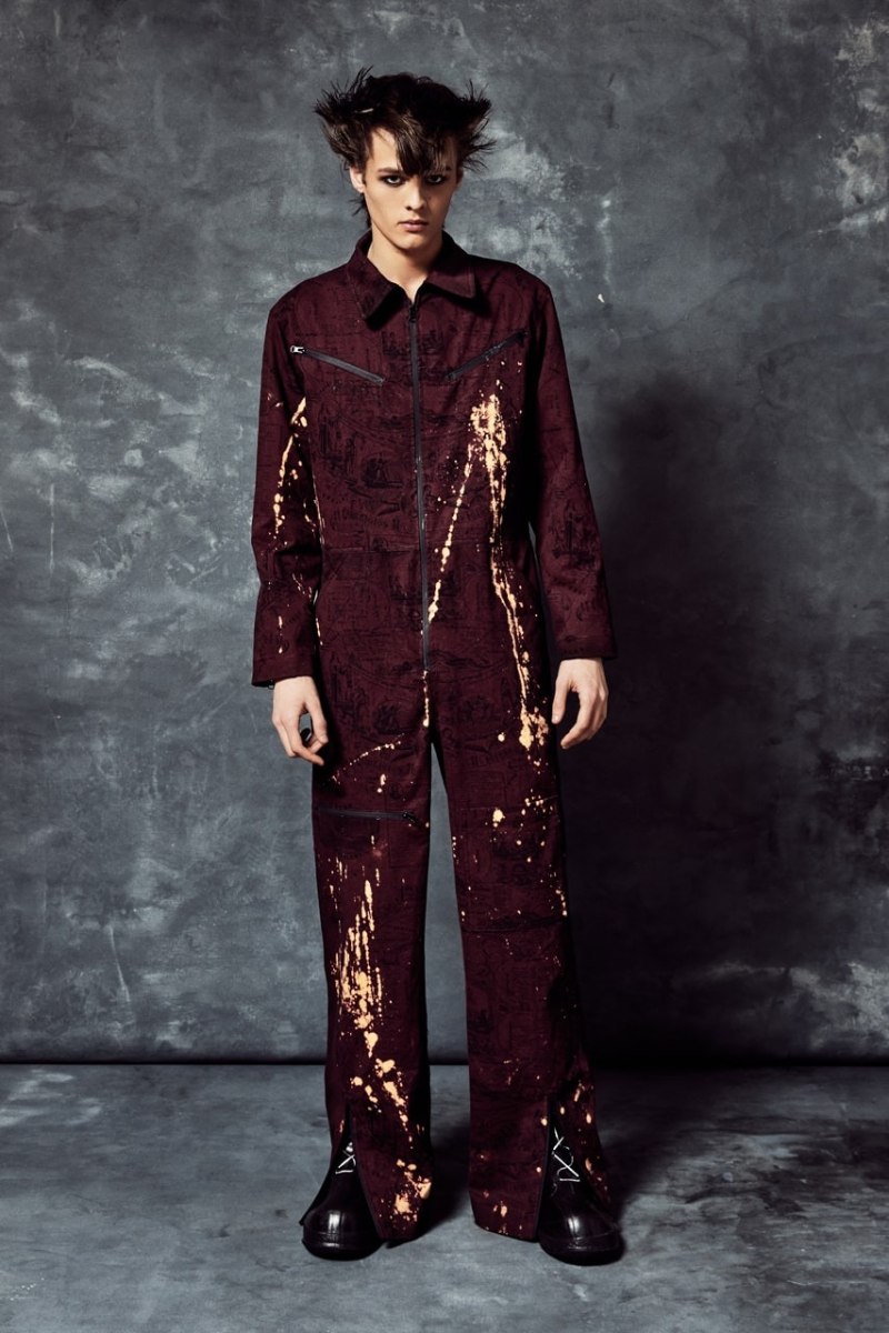 Carolina Sarria explora el punk elevado e historicista