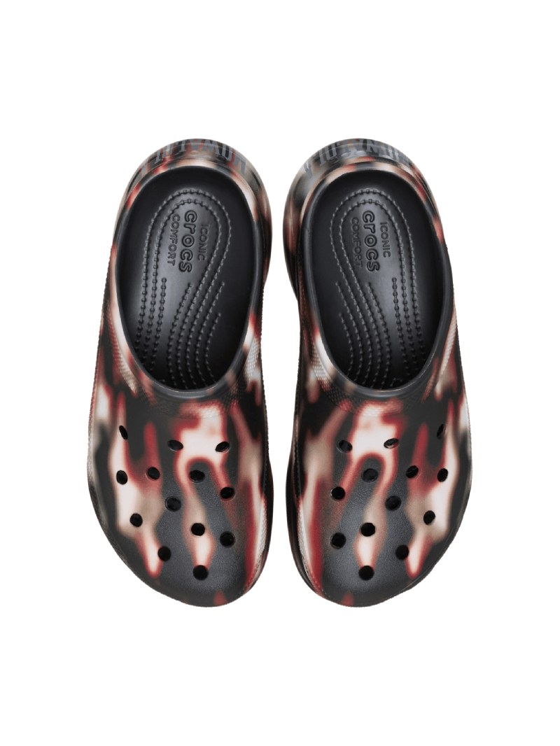 Colaboración Crocs X Mowalola