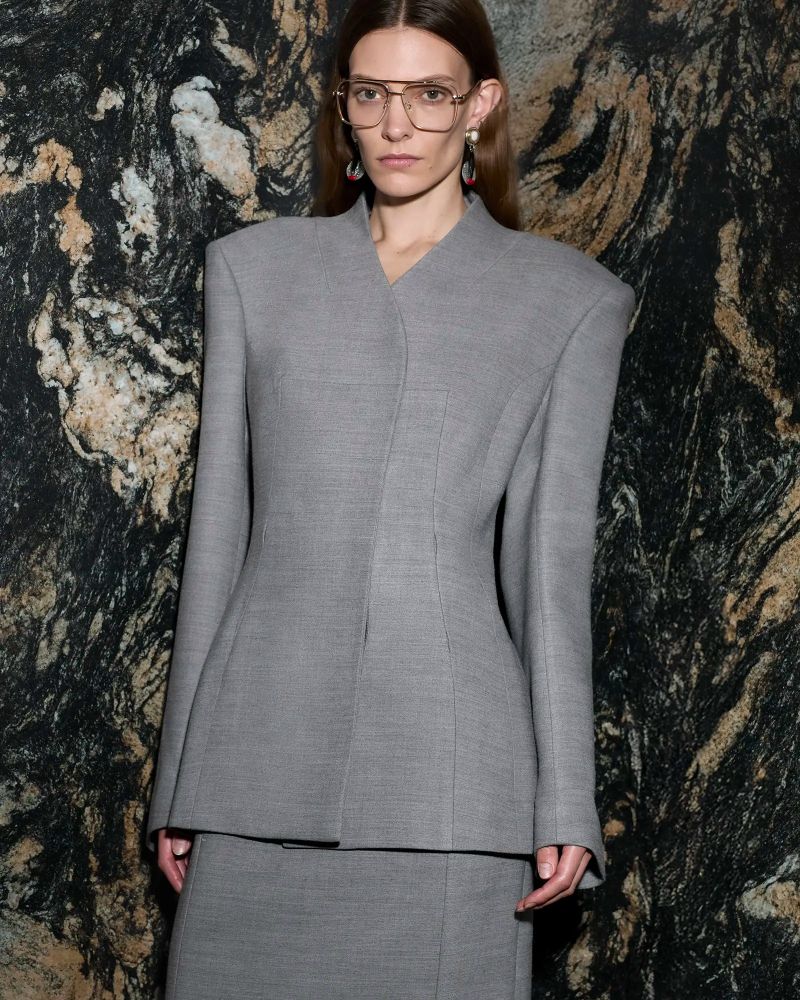 Entire Studios nos da una lección de sofisticación street