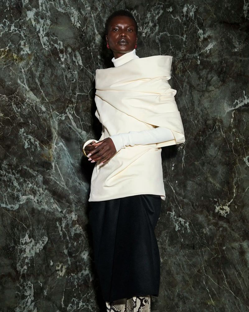 Entire Studios nos da una lección de sofisticación street