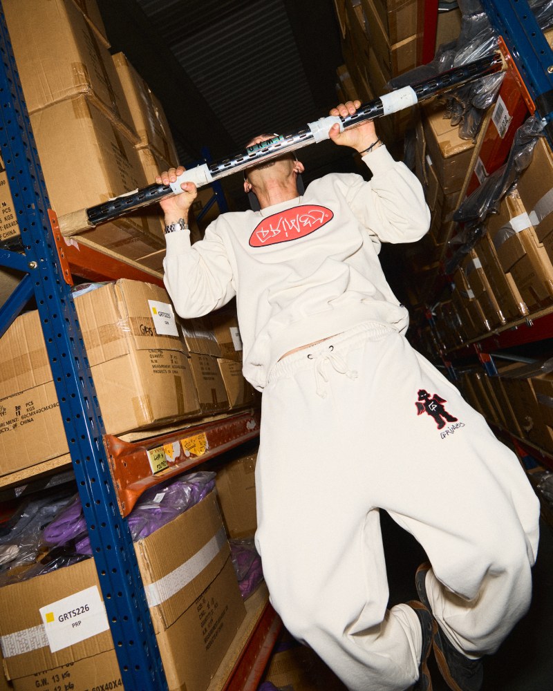 Looks de chándal oversize streetwear de otoño