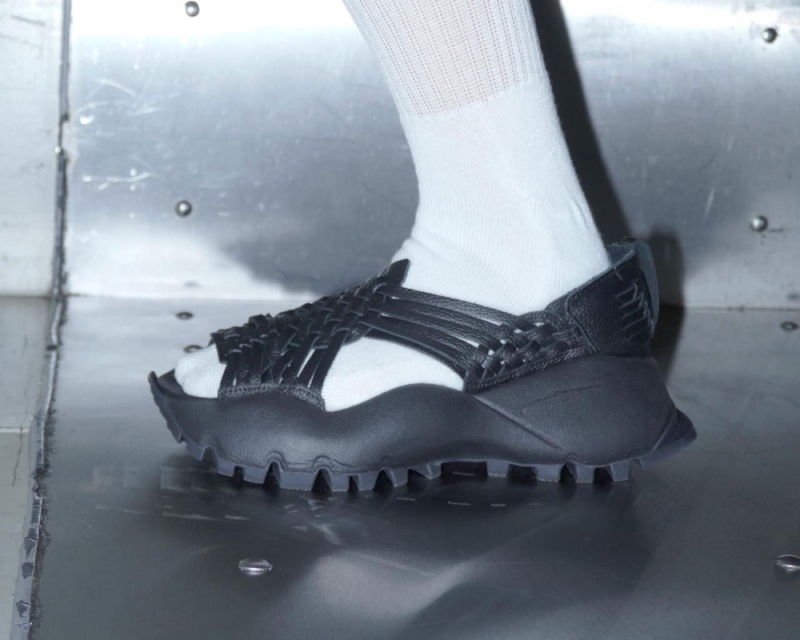 Willy Chavarria reescribe la tradición mexicana con adidas