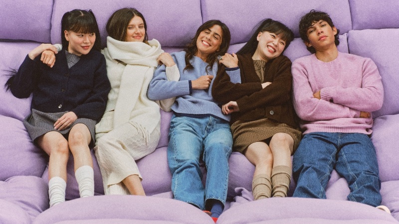 Uniqlo es el rey de los básicos; mira sus prendas de punto